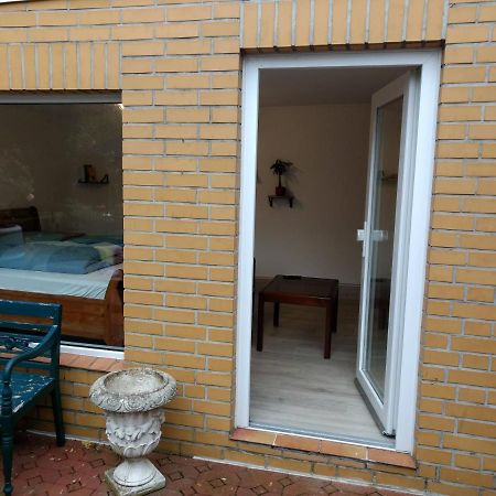 Ruhige, Gemuetliche 1-Zimmer Gartenwohnung Fuer 2 Erwachsene Lübeck Eksteriør bilde