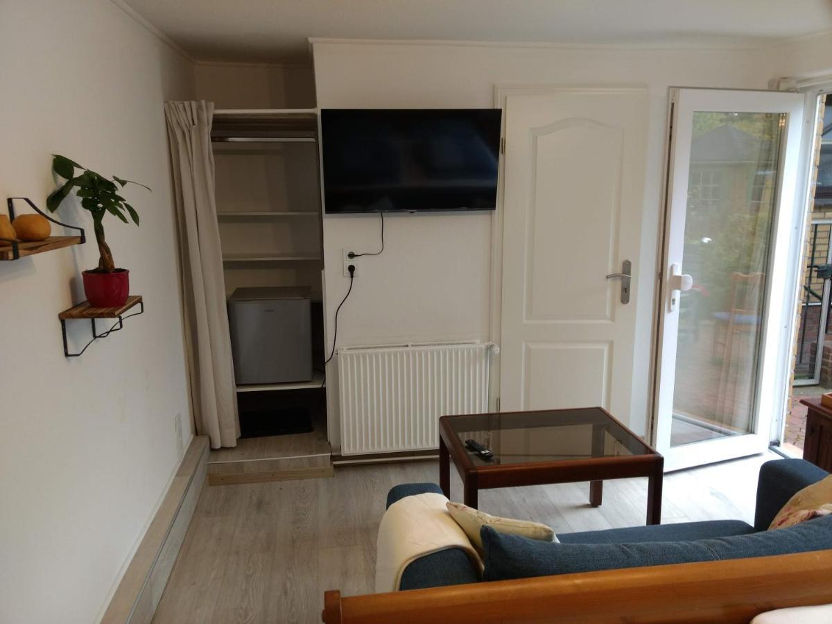Ruhige, Gemuetliche 1-Zimmer Gartenwohnung Fuer 2 Erwachsene Lübeck Eksteriør bilde